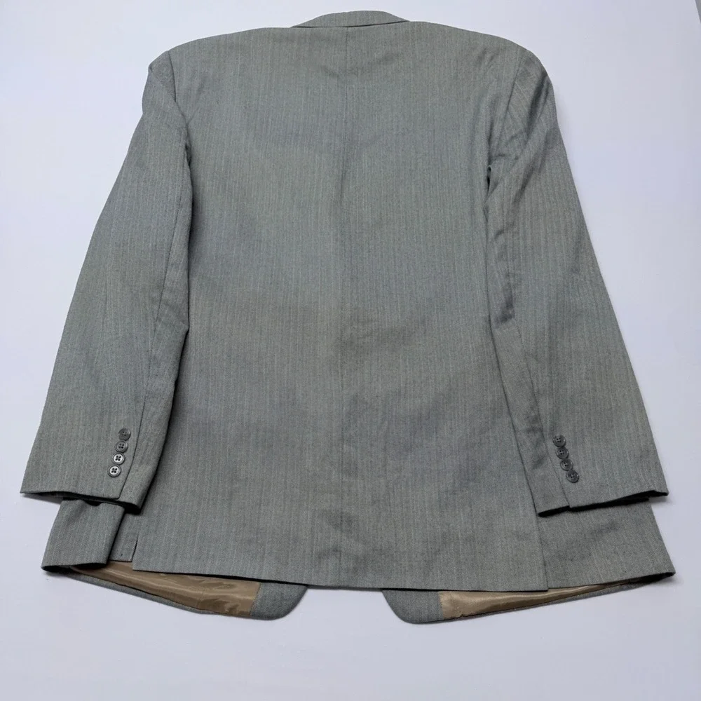IZOD Mens Grey Herringbone 2-Button Blazer Sport Coat Macys Mens Store 50R
